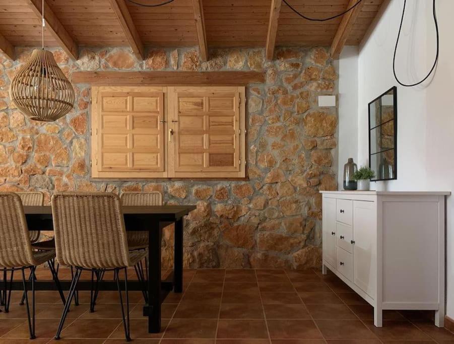 Les Coves de Vinroma La Llobatera Casa Rural מראה חיצוני תמונה