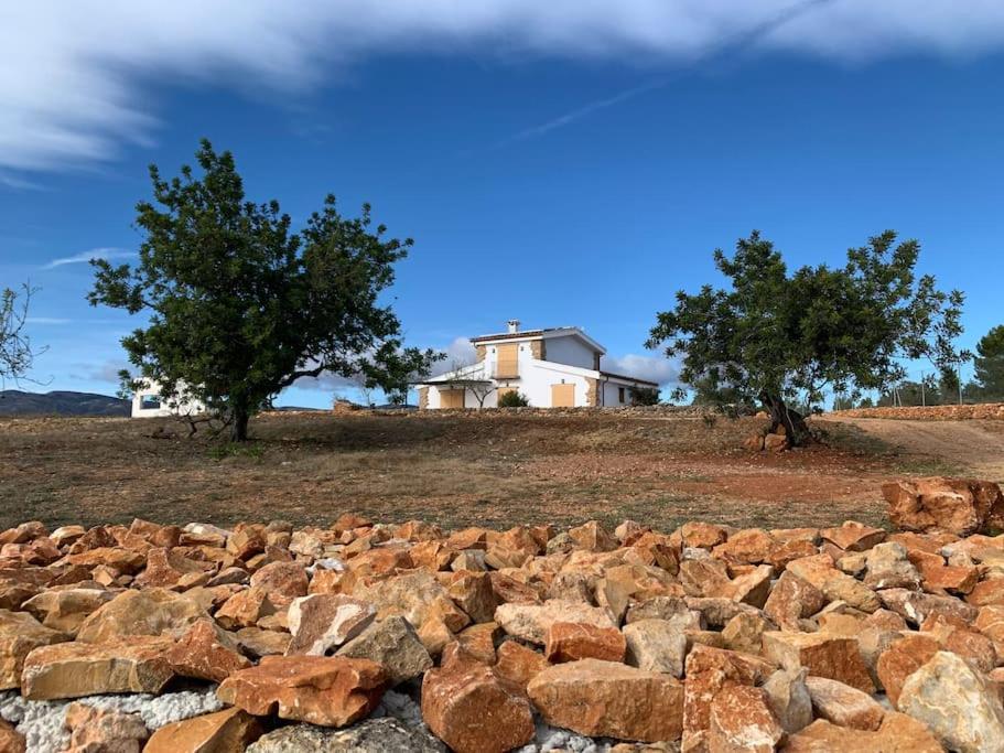 Les Coves de Vinroma La Llobatera Casa Rural מראה חיצוני תמונה